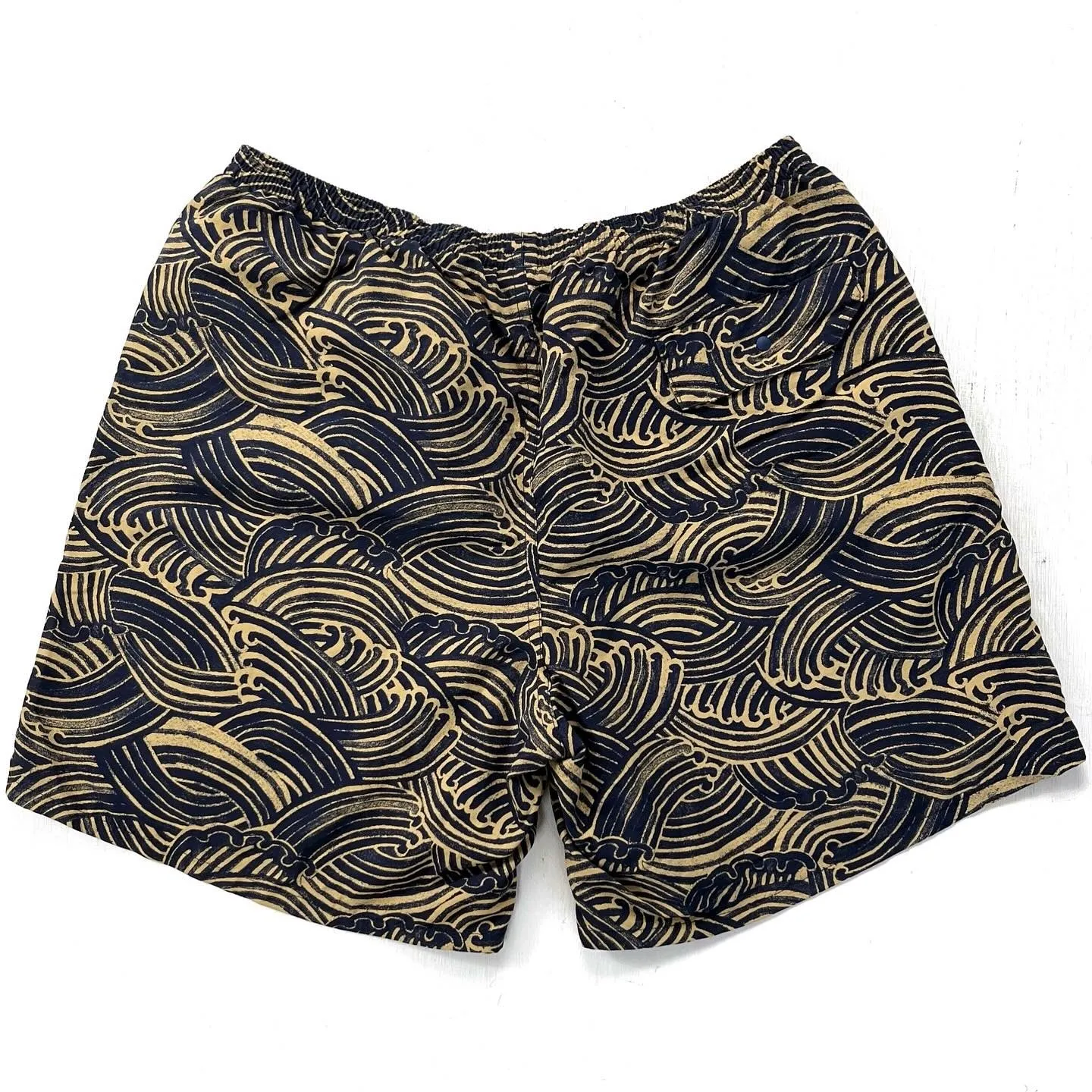 2016 Patagonia Mens 7” Printed Baggies Shorts, Water Maker (L)