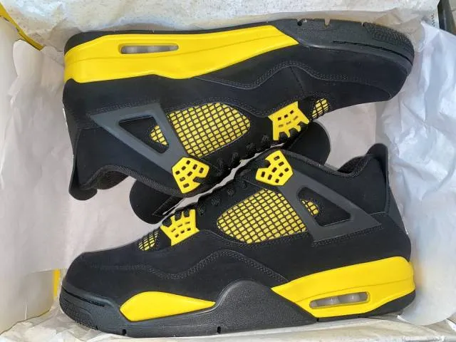 2023 nike air jordan 4 retro thunder tour yellow black