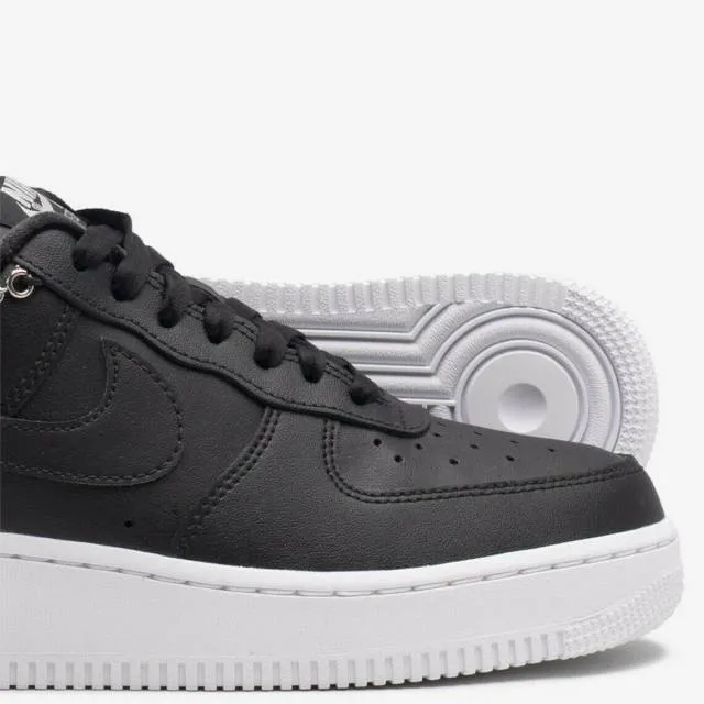 Authentic nike air force 1 low lx black pendant white dd1525 001 women size