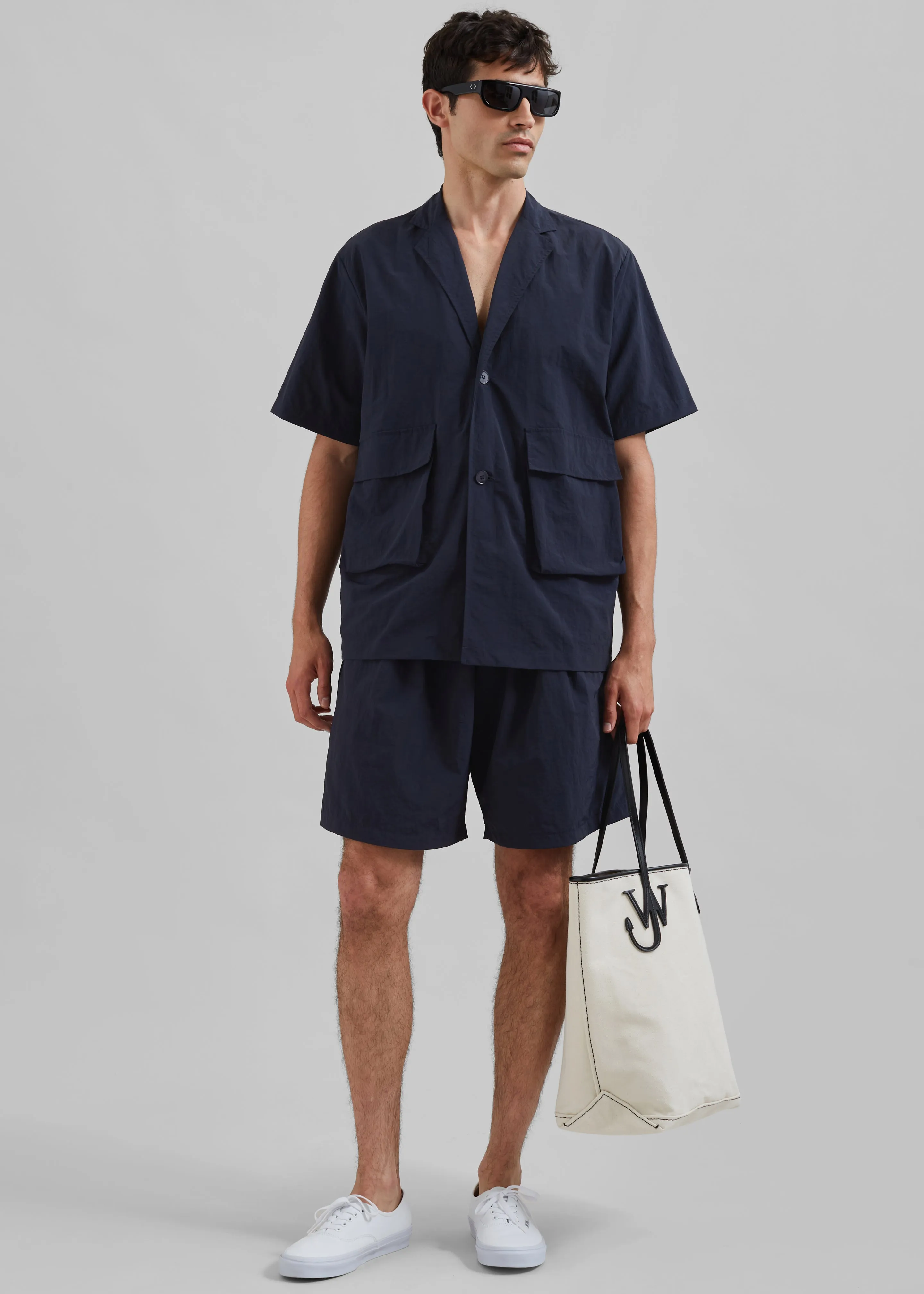 Axel Shorts - Navy