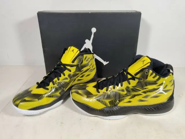 Bnib nike air jordan 2012 lite ev speed yellow size 9 - 535859-701 - 2012 ds