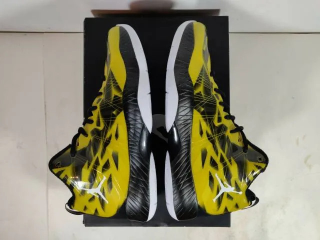 Bnib nike air jordan 2012 lite ev speed yellow size 9 - 535859-701 - 2012 ds