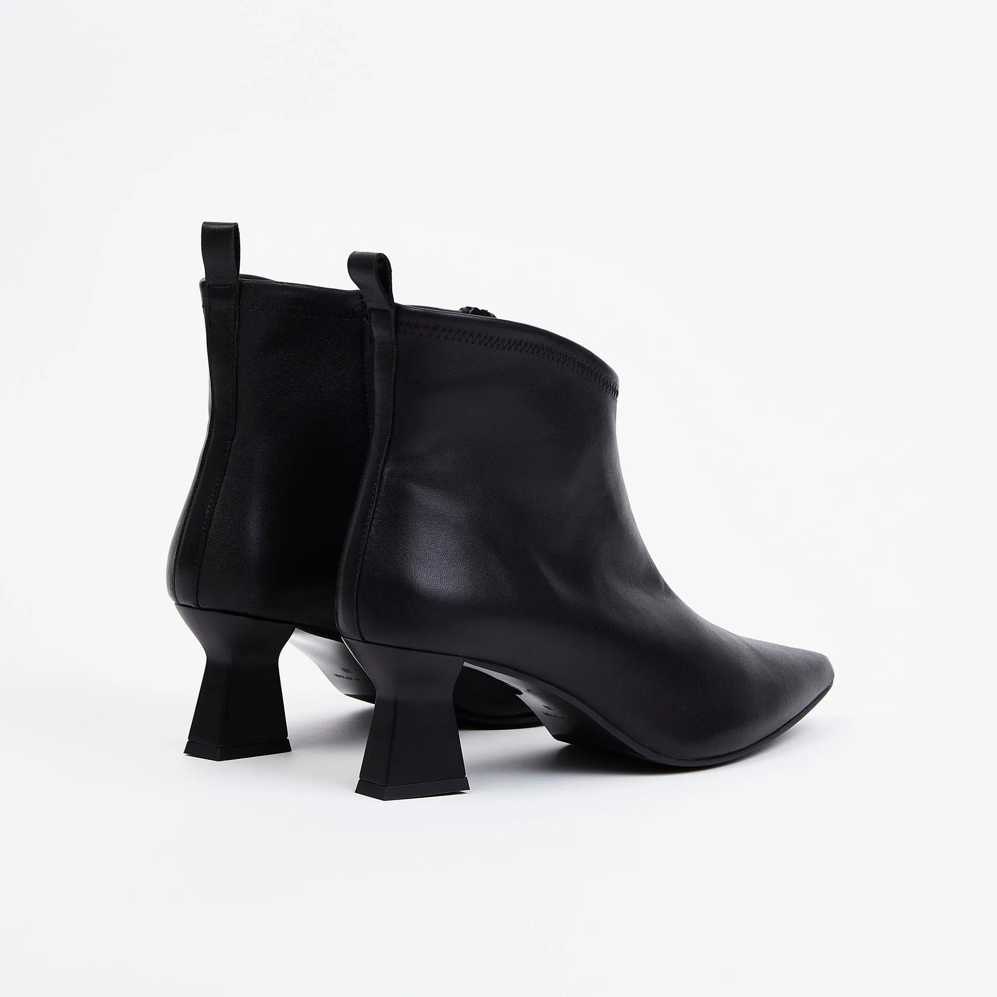 DIBIA CLASSIC LEATHER ANKLE BOOT 9250