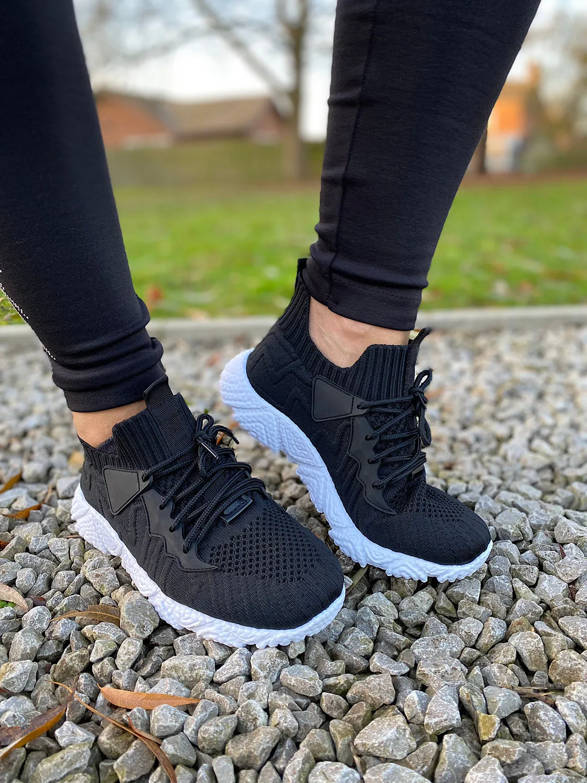 Low Top Active Trainers