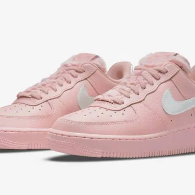 Nike air force 1 low pink sherpa do6724-601