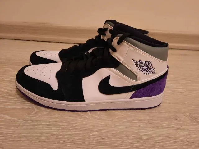 Nike air jordan 1 mid se black/varsity purple/white