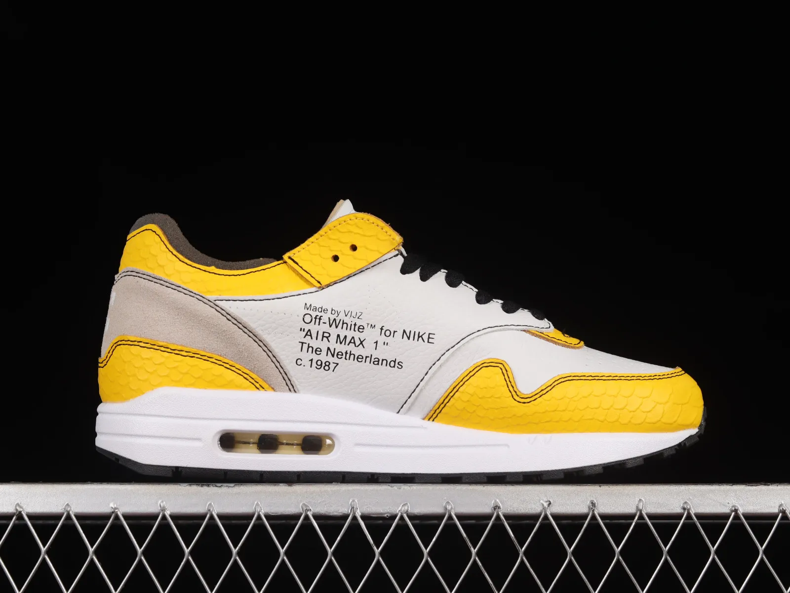 Nike Air Max 1 Gold White Black AA7293-006