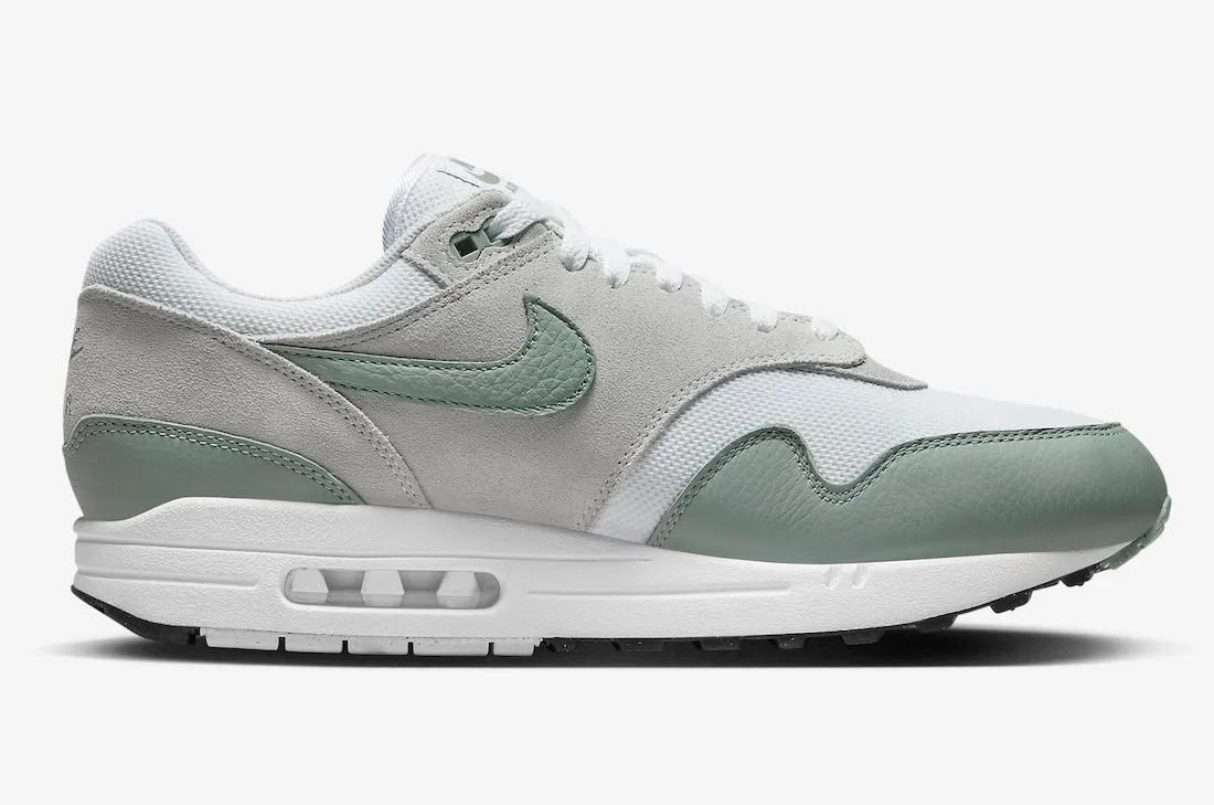 Nike Air Max 1 White Mica Green Photon Dust Black DZ4549-100