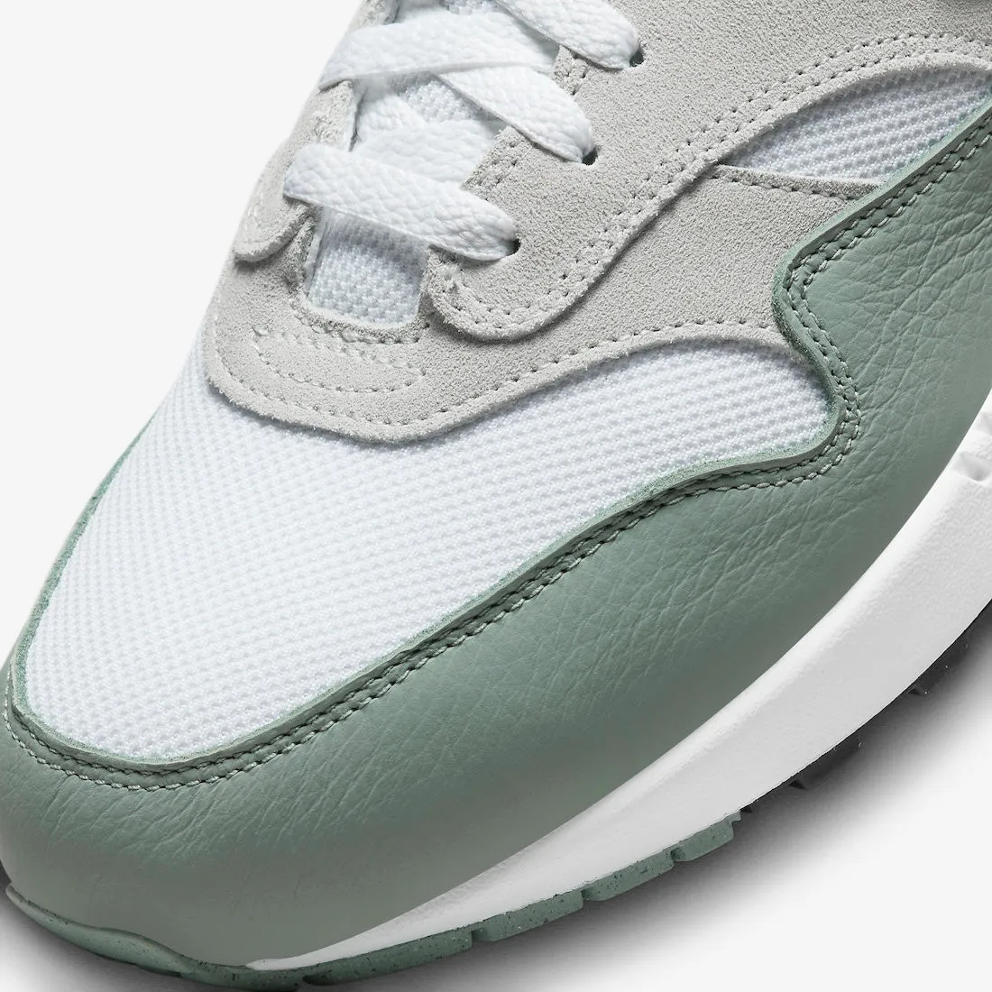 Nike Air Max 1 White Mica Green Photon Dust Black DZ4549-100