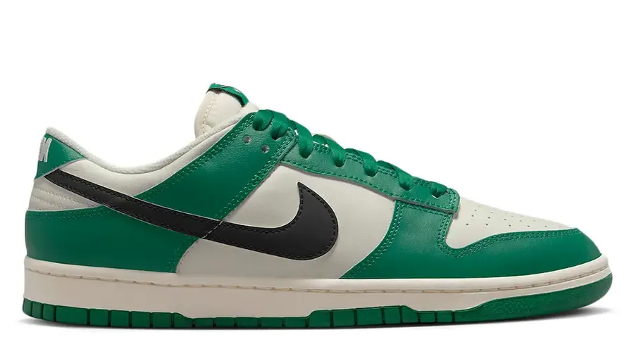 NIKE DUNK LOW SE LOTTERY MALACHITE GREEN