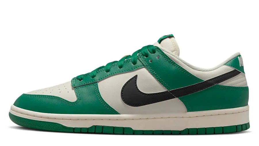 NIKE DUNK LOW SE LOTTERY MALACHITE GREEN