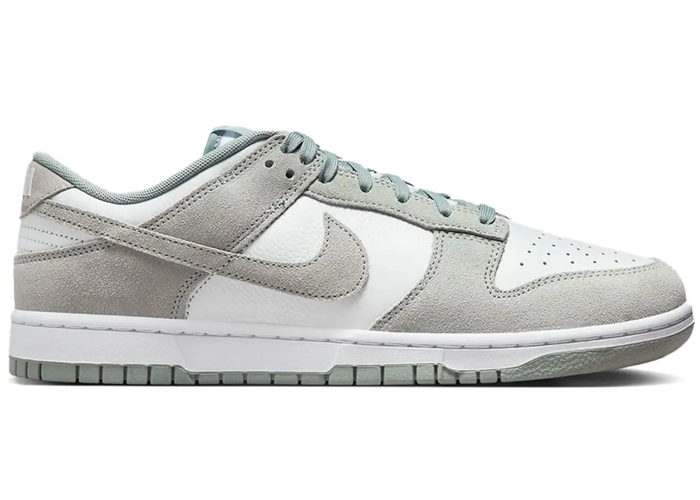 NIKE DUNK LOW SE WHITE LIGHT PUMICE