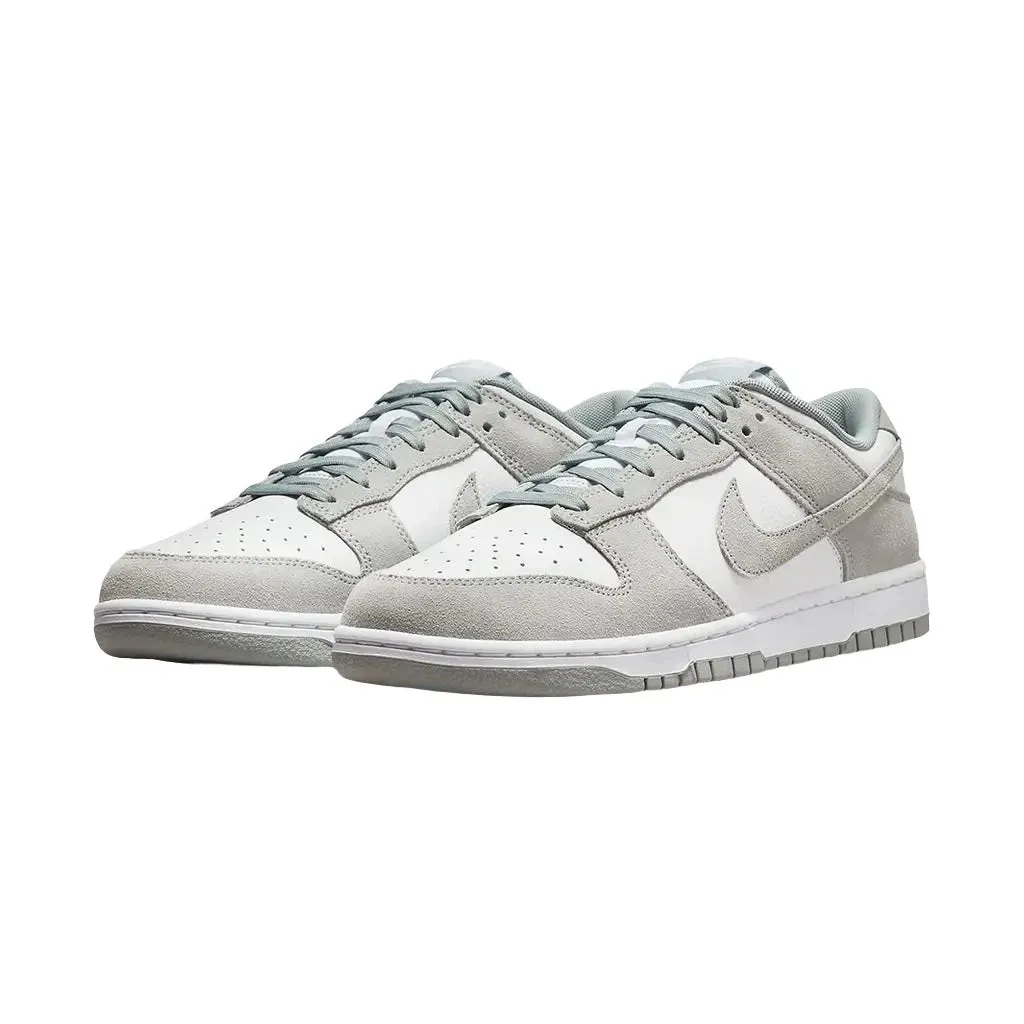 NIKE DUNK LOW SE WHITE LIGHT PUMICE