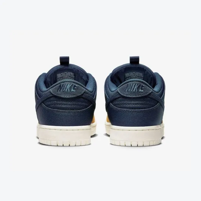 Nike SB Dunk Low (Midnight Navy Desert Ochre/ Sail Green...