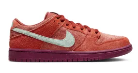 NIKE SB DUNK LOW MYSTIC RED