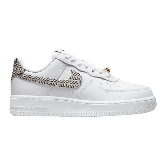 Nike women's air force 1 lx (united in victory white/ white/ hemp/ black/ summit white) sizes 6-10 d