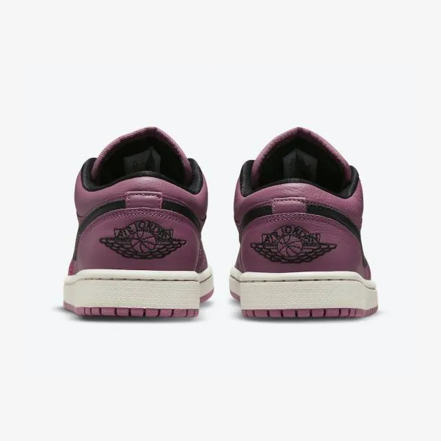 Nike women's air jordan 1 low se (light mulberry/ light bone/ bla