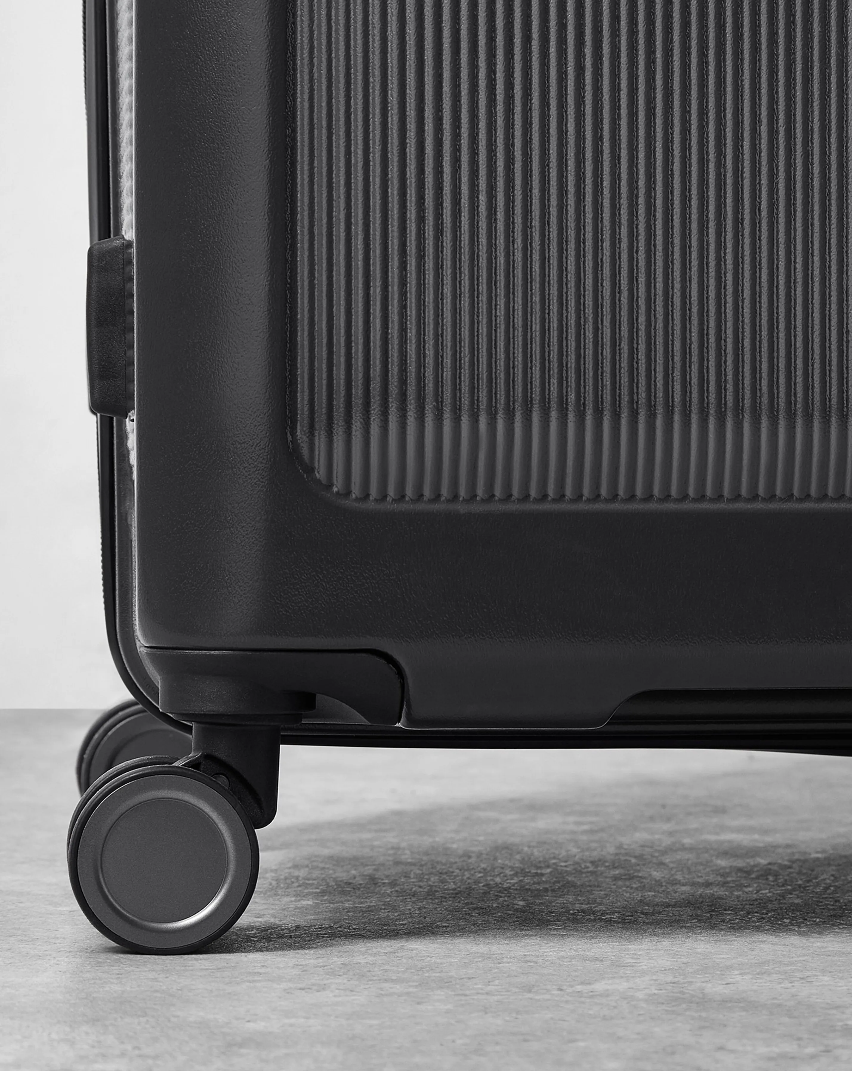 Rock Austin Black Medium Suitcase | Simply Be