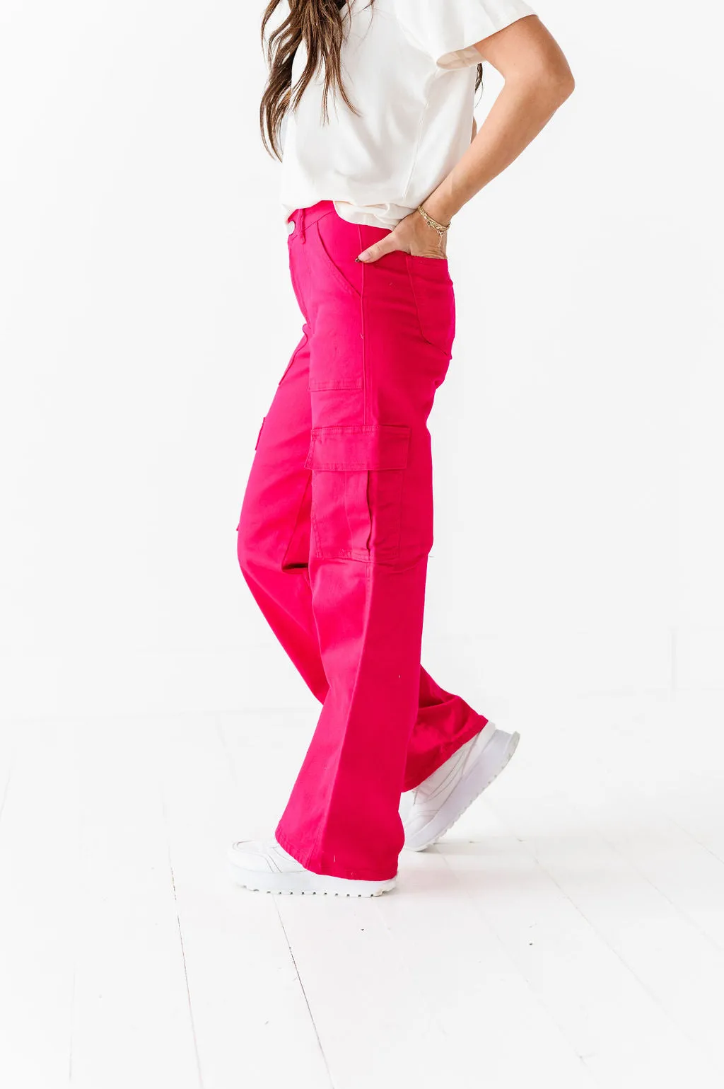 Spencer Cargo Jeans in Magenta - Size XS Left