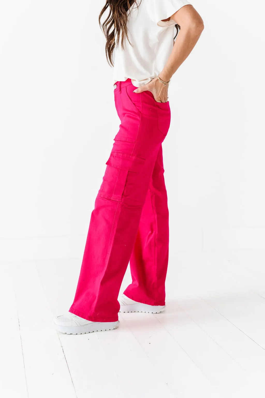 Spencer Cargo Jeans in Magenta - Size XS Left