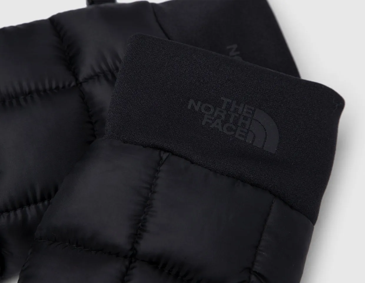 The North Face ThermoBall Mitt  / TNF Black