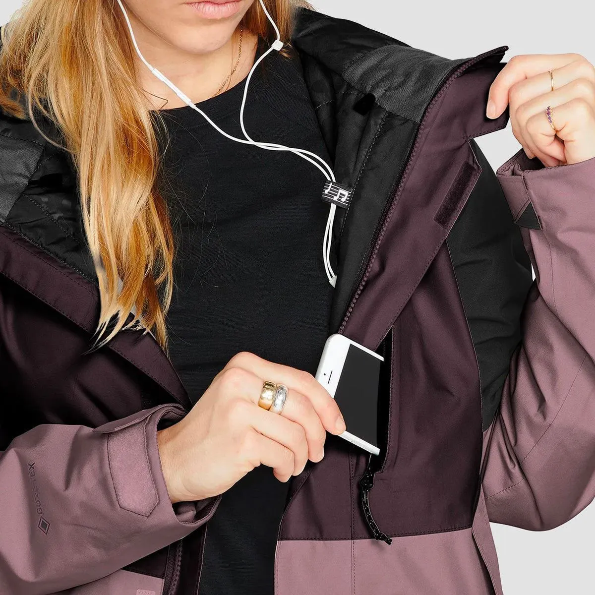 Volcom Aris Ins Gore-Tex Snow Jacket Black Plum - Womens